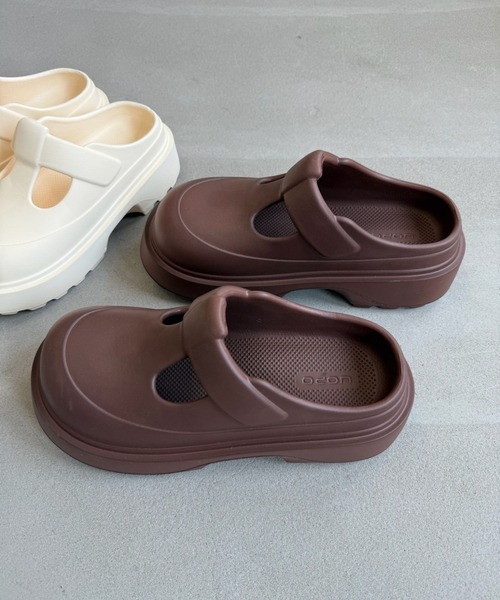 SANSeLF(サンセルフ)の「【SANSeLF】EVAサボシューズ 厚底スリッポン フラットソール サンダル sas25s005(サンダル・レディース・ブラック/ブラウン/アイボリー/ブルー・L/M/S)」の3枚目の写真