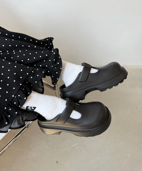 SANSeLF(サンセルフ)の「【SANSeLF】EVAサボシューズ 厚底スリッポン フラットソール サンダル sas25s005(サンダル・レディース・ブラック/ブラウン/アイボリー/ブルー・L/M/S)」の2枚目の写真