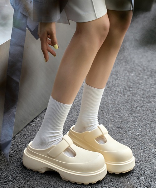 SANSeLF(サンセルフ)の「【SANSeLF】EVAサボシューズ 厚底スリッポン フラットソール サンダル sas25s005(サンダル・レディース・ブラック/ブラウン/アイボリー/ブルー・L/M/S)」の18枚目の写真