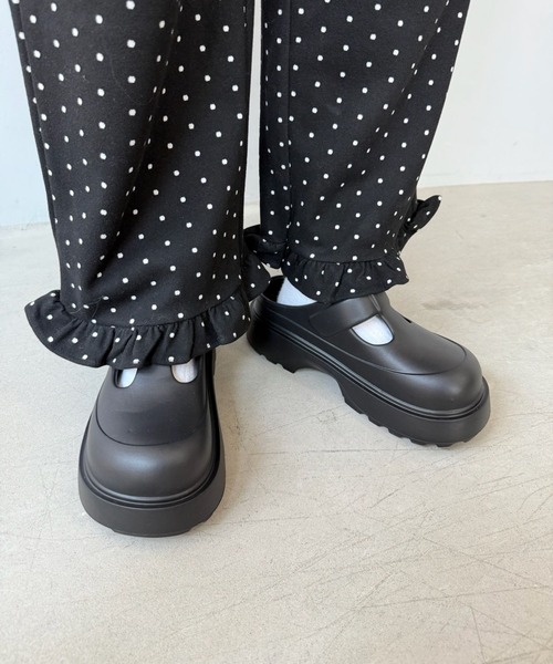 SANSeLF(サンセルフ)の「【SANSeLF】EVAサボシューズ 厚底スリッポン フラットソール サンダル sas25s005(サンダル・レディース・ブラック/ブラウン/アイボリー/ブルー・L/M/S)」の5枚目の写真