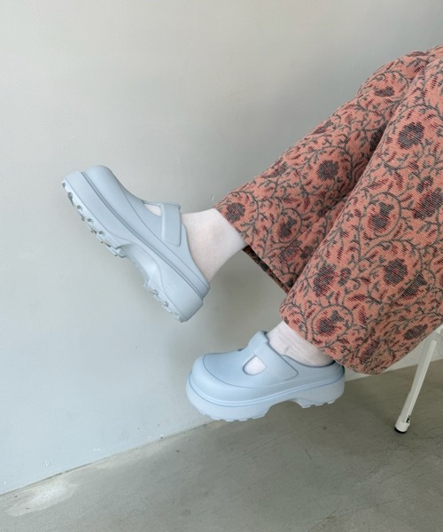 SANSeLF(サンセルフ)の「【SANSeLF】EVAサボシューズ 厚底スリッポン フラットソール サンダル sas25s005(サンダル・レディース・ブラック/ブラウン/アイボリー/ブルー・L/M/S)」の9枚目の写真