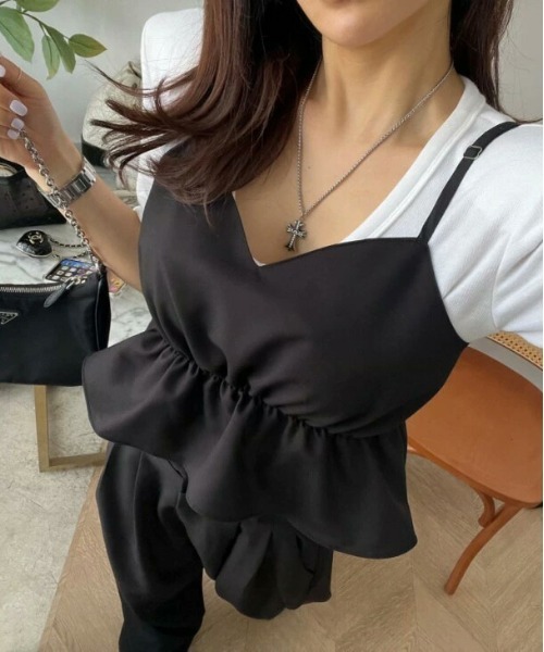 AMELY(エミリー)の「レイヤード風ペプラムセットアップ(セットアップ・レディース・グレー/ブラック/カーキブラウン・M/L)」の5枚目の写真