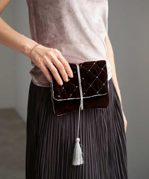 IENA(イエナ)の「GIGI/ジジ Jewelry pouch ポーチ(ポーチ・レディース・ブラウン/ブラック・FREE)」の9枚目の写真