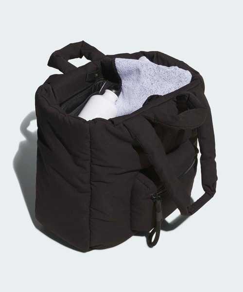 adidas（アディダス）の「マストハブ パフィー トートバッグ / アディダス adidas（トートバッグ・メンズ・ブラック・FREE）」の4枚目の写真