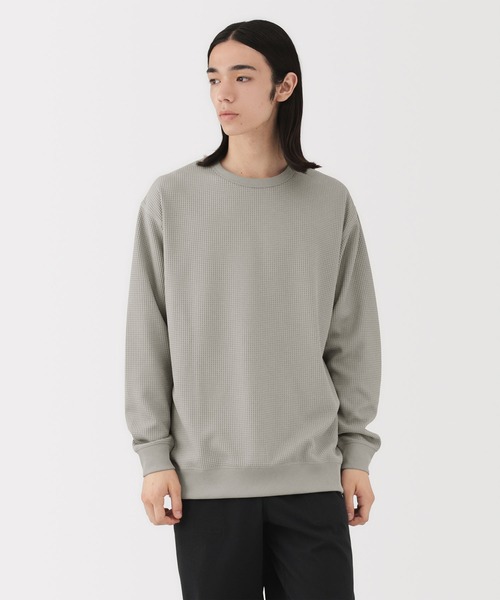 無印良品（ムジルシリョウヒン）の「紳士　ＵＶカット乾きやすいワッフルクルーネック長袖Ｔシャツ（Tシャツ/カットソー・メンズ・ブラック/オフホワイト/ダークネイビー/ライトグレー系/カーキ系/ブルー系・S/M/L/XL/XXL/XS）」の3枚目の写真