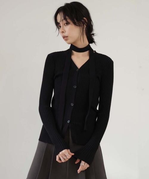 Ulysses（ユリシス）の「チョーカー付きリブニットVネックカーディガン（カーディガン/ボレロ・レディース・モカ/ブラック・F）」の14枚目の写真