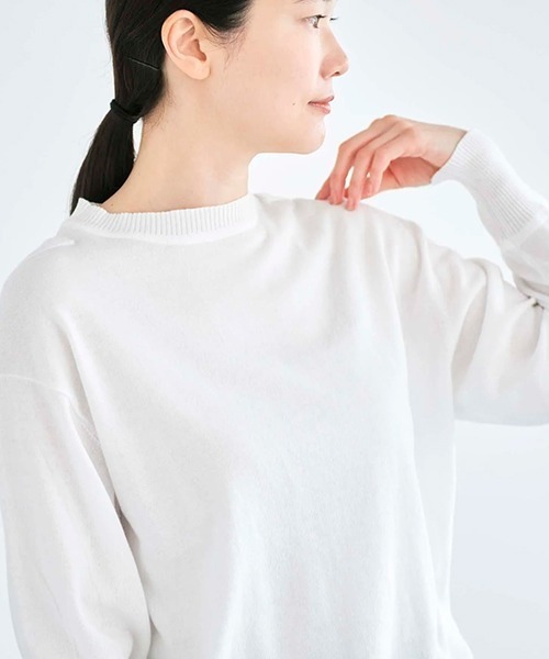HAU（ハウ）の「ニットトップス coton（Tシャツ/カットソー・レディース・ホワイト/ブラウン/チャコールグレー・MEDIUM/SMALL）」の2枚目の写真