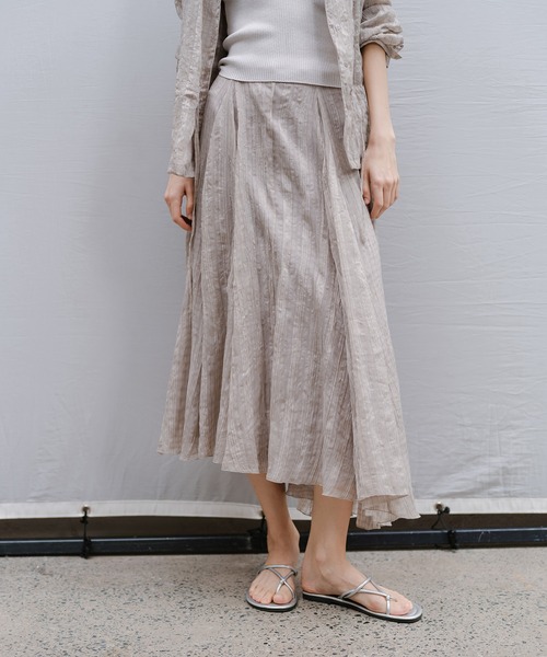 tageechita(タジチタ)の「【tageechita】アシンメトリーヘム シャーリングチェックフレアスカート(スカート・レディース・アッシュグレー/チャコールグレー・M/L/S)」の2枚目の写真