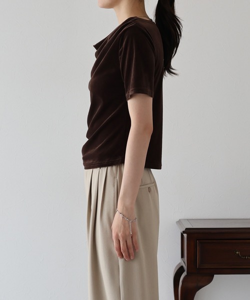 BLUEEAST（ブルーイースト）の「シアーベロアドレープTシャツ（Tシャツ/カットソー・レディース・ブラウン/アイボリー/ブラック・MEDIUM）」の13枚目の写真