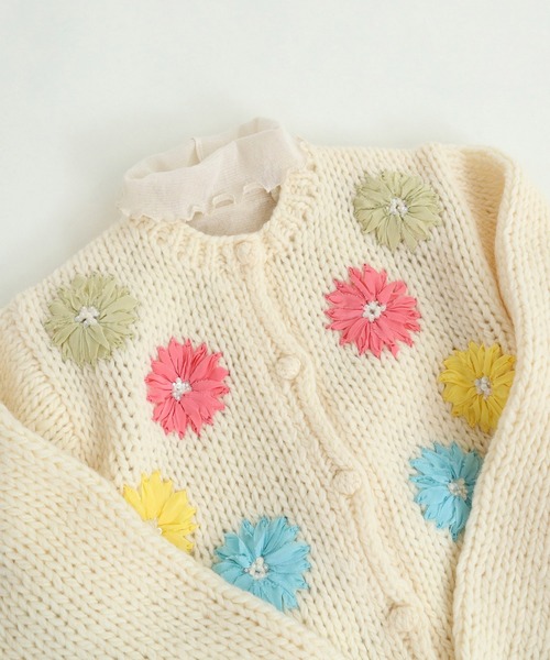 Dot&Stripes CHILD WOMAN(ドットアンドストライプス チャイルドウーマン)の「ロービングウール手編み&刺繍カーディガン(カーディガン/ボレロ・レディース・アイボリー/ピンク・FREE)」の19枚目の写真