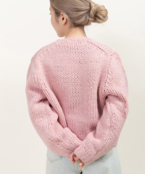 Dot&Stripes CHILD WOMAN(ドットアンドストライプス チャイルドウーマン)の「ロービングウール手編み&刺繍カーディガン(カーディガン/ボレロ・レディース・アイボリー/ピンク・FREE)」の22枚目の写真