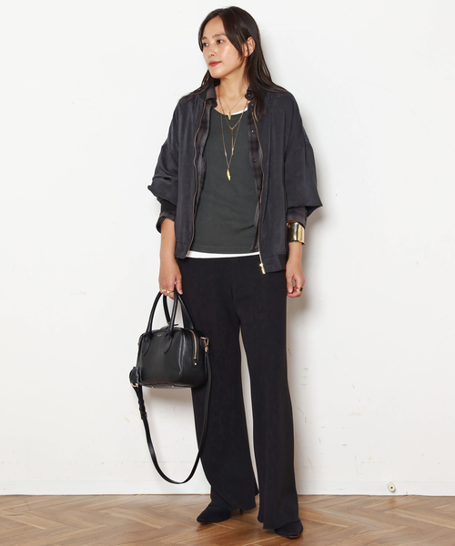 AP STUDIO（エーピーストゥディオ）の「スエードライクサテンブルゾン