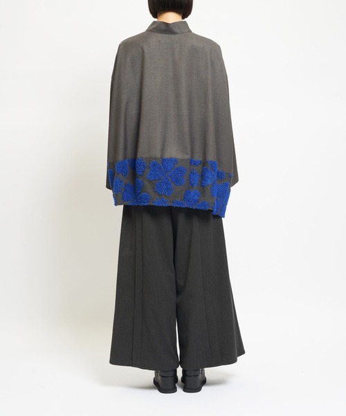 gomme（ゴム）の「4リーフクローバーJQ　バルーンブラウス（シャツ/ブラウス・レディース・ブラック/グレー・MEDIUM）」の17枚目の写真