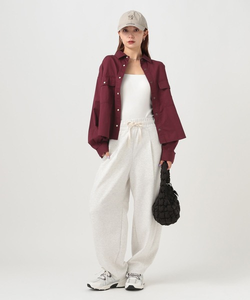 BAYFLOW（ベイフロー）の「[ショートとロングで選べる着丈]コットンボーイフレンドシャツ（シャツ/ブラウス・レディース・オフホワイト/カーキ/インディゴブルー/ボルドー・MEDIUM/SMALL）」の19枚目の写真