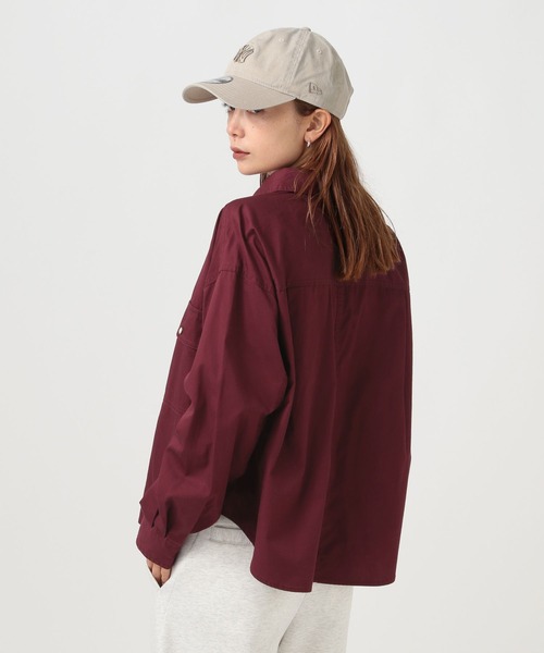 BAYFLOW（ベイフロー）の「[ショートとロングで選べる着丈]コットンボーイフレンドシャツ（シャツ/ブラウス・レディース・オフホワイト/カーキ/インディゴブルー/ボルドー・MEDIUM/SMALL）」の22枚目の写真