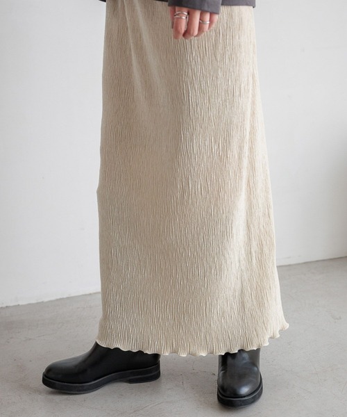 LOWRYS FARM（ローリーズファーム）の「シャイニーベロアタイトスカート　588929（スカート・レディース・その他/ブラック/アイボリー/ブルー/チャコールグレー/ブラック系その他/ブラウン系その他・FREE）」の16枚目の写真