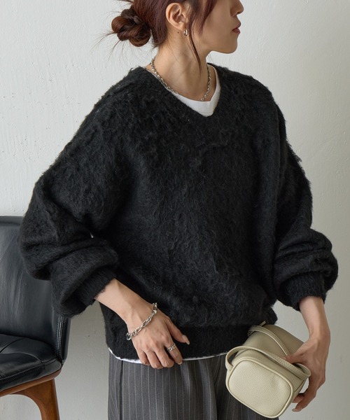 COLONY 2139（コロニートゥーワンスリーナイン）の「モヘアタッチニットプルオーバー（ニット/セーター・レディース・ネイビー/ライトグレー/ブラウン/ピンク/チャコールグレー/ブルー/ブラック・FREE）」の21枚目の写真