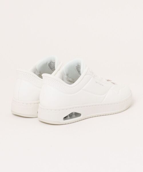 SKECHERS（スケッチャーズ）の「《SKECHERS》53 UNO CTL-LAYING LOW（スニーカー・レディース・ホワイト/ブラック×ブラック・22.5cm/24.0cm/23.5cm/23.0cm/25.0cm/24.5cm）」の4枚目の写真