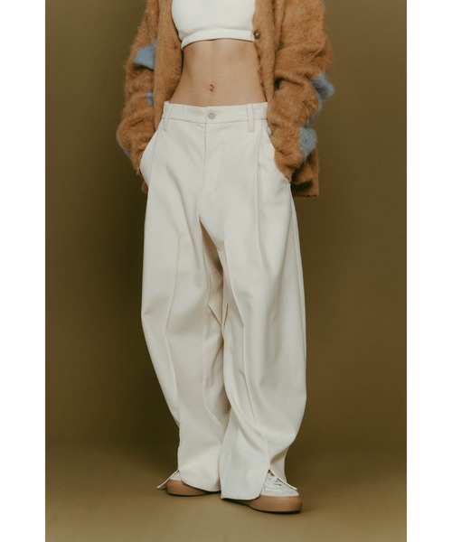 Knuth Marf（クヌースマーフ）の「front slit pants(unisex)（その他パンツ・レディース・ホワイト/ブラウン/ブラック・X-SMALL/SMALL/MEDIUM/LARGE）」の17枚目の写真