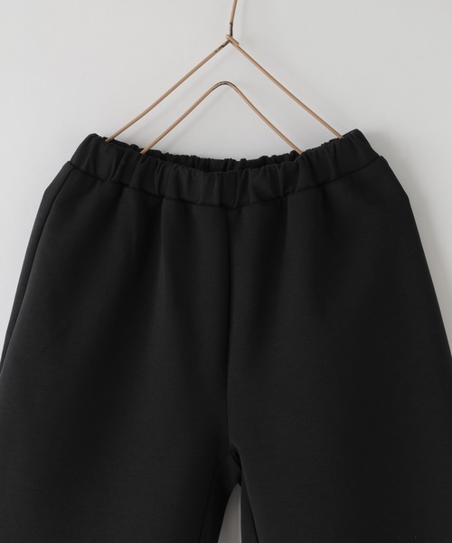 LOWRYS FARM（ローリーズファーム）の「フリルショートパンツ　 599475（その他パンツ・キッズ・ブラック/アイボリー/ピンク・150cm/140cm/130cm/120cm/110cm）」の4枚目の写真