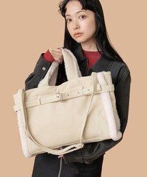 Casselini(キャセリーニ)ベルトポイントトート