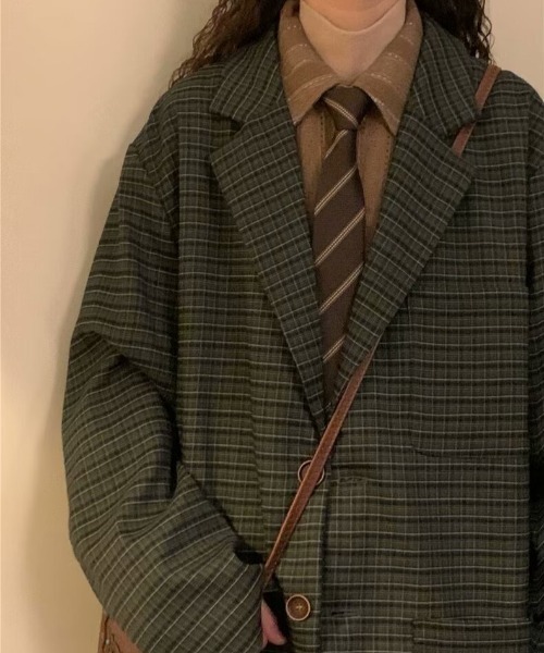 SHEPP(シープ)の「ユニセックスクラシック チェック柄テーラードジャケット(テーラードジャケット・レディース・ブラウン/グリーン・M/L)」の3枚目の写真