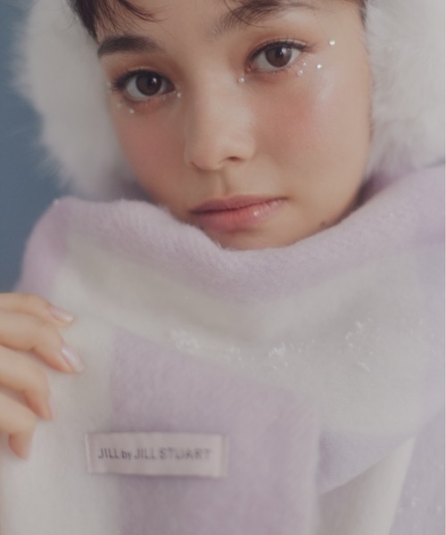 JILL by JILL STUART（ジルバイジルスチュアート）の「◇ブロックチェックストール/マフラー　ギフト/プレゼント（マフラー・レディース・レッド/ピンク/ブルー/ラベンダー・FREE）」の5枚目の写真