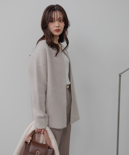 Andemiu(アンデミュウ)の「【洗える】CNラクーンコンミドルカーディガン491271(カーディガン/ボレロ・レディース・ブラック/グレー/ベージュ・FREE)」の7枚目の写真