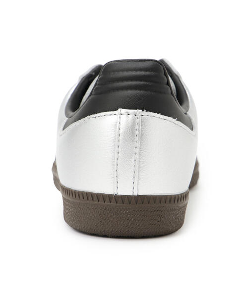 adidas Originals(アディダスオリジナルス)の「adidas Originals/アディダスオリジナルス/Samba OG /silver_KI8464(スニーカー・レディース・シルバー・23.0cm/25.0cm/24.5cm/24.0cm/23.5cm)」の13枚目の写真