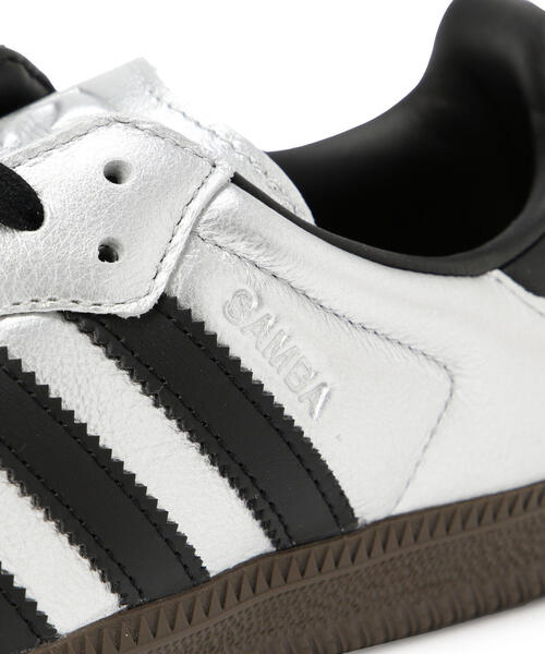 adidas Originals(アディダスオリジナルス)の「adidas Originals/アディダスオリジナルス/Samba OG /silver_KI8464(スニーカー・レディース・シルバー・23.0cm/25.0cm/24.5cm/24.0cm/23.5cm)」の15枚目の写真