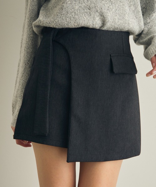 Lunea（ルネア）の「ラップデザインミニスカパン（スカート・レディース・ブラウン/ブラック・S/M/L）」の2枚目の写真