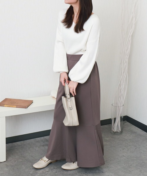libelle more(リベル モア)の「【洗濯機で洗える】バルーン袖Vネックリブニットプルオーバー(ニット/セーター・レディース・ベージュ/イエロー/レッド/オフホワイト/ブラック・M)」の7枚目の写真