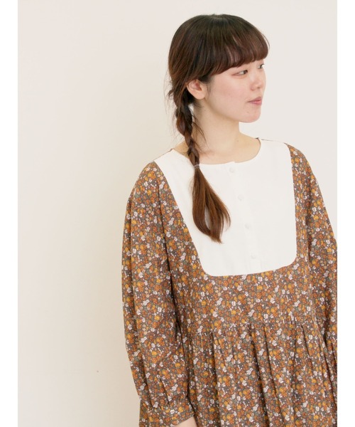 Samansa Mos2（サマンサ モスモス）の「【WEB限定】胸元配色花柄ワンピース（ワンピース・レディース・ミント/ブラウン/チャコールグレー・F）」の14枚目の写真