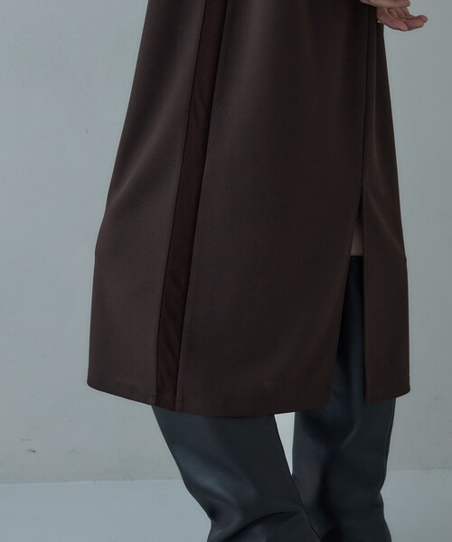 GALLEST（ギャレスト）の「サイドラインジョーゼットワンピース（ワンピース・レディース・ブラック/ブラウン系その他・34/38）」の8枚目の写真
