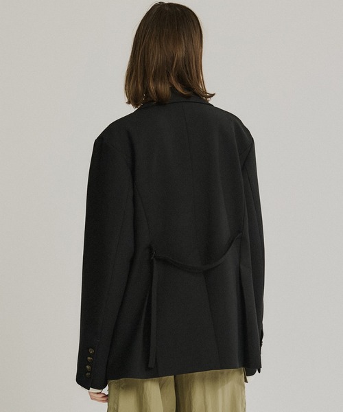 PUBLIC TOKYO（パブリックトウキョウ）の「ダブルクロスノッチドラペルジャケット＊セットアップ対応＊（テーラードジャケット・レディース・ベージュ/ブラック/ネイビー・1/2）」の18枚目の写真