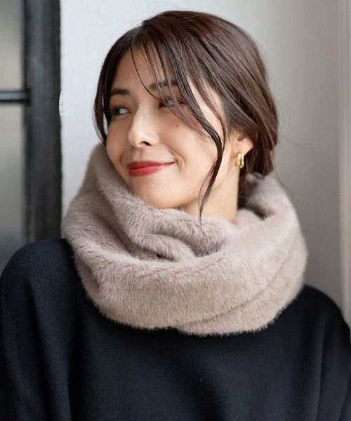 FOUND GOOD（ファウンドグッド）の「とろふわスヌード（マフラー・レディース・ベージュ/ブラック/グレー系5・FREE）」の2枚目の写真