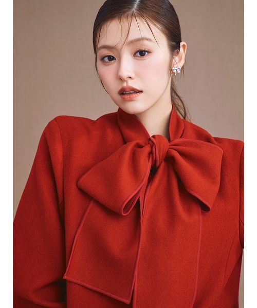 【新品】セルフォード　リボンストール付きノーカラーコート　RED 現行品　完売 リボンストール付きノーカラーコート(コート)｜OUTER（アウター