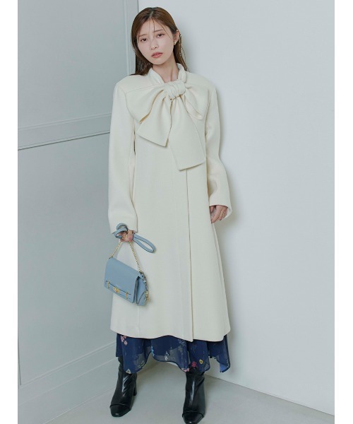 リボンストール付きノーカラーコート（ノーカラージャケット