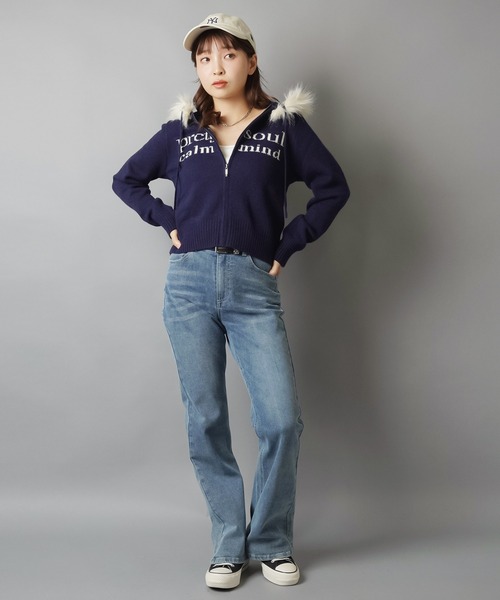 SPINNS（スピンズ）の「ふわもこフードが優勝☆彡あざと可愛い韓国ニットパーカー/ジャガードロゴ（パーカー・レディース・ピンク/チャコール/ネイビー/アイボリー・ONESIZE）」の12枚目の写真