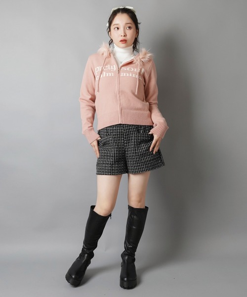 SPINNS（スピンズ）の「ふわもこフードが優勝☆彡あざと可愛い韓国ニットパーカー/ジャガードロゴ（パーカー・レディース・ピンク/チャコール/ネイビー/アイボリー・ONESIZE）」の18枚目の写真