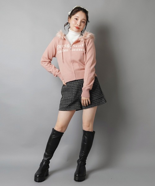 SPINNS（スピンズ）の「ふわもこフードが優勝☆彡あざと可愛い韓国ニットパーカー/ジャガードロゴ（パーカー・レディース・ピンク/チャコール/ネイビー/アイボリー・ONESIZE）」の20枚目の写真