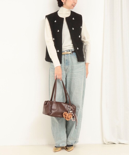 MICO COULIER（ミコクリエ）の「ニット両面パイルビジューベスト（ブルゾン・レディース・チャコールグレー/ベージュ・38）」の5枚目の写真