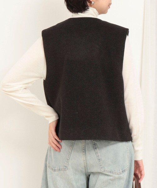 MICO COULIER（ミコクリエ）の「ニット両面パイルビジューベスト（ブルゾン・レディース・チャコールグレー/ベージュ・38）」の10枚目の写真