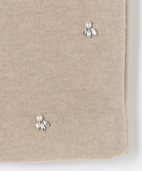 MICO COULIER（ミコクリエ）の「ニット両面パイルビジューベスト（ブルゾン・レディース・チャコールグレー/ベージュ・38）」の18枚目の写真