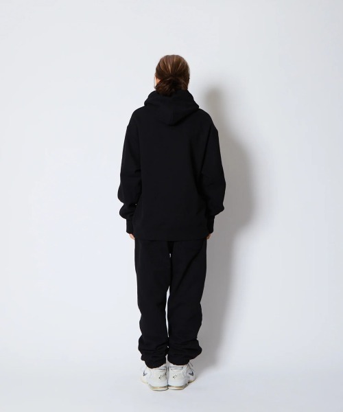 AKTR（アクター）の「AKTR LOGO SWEAT PANTS（アクター ロゴ スウェット パンツ）（スウェットパンツ・メンズ・ネイビー系/ブラック系/ベージュ系・X-LARGE/XX-LARGE/MEDIUM/LARGE）」の14枚目の写真