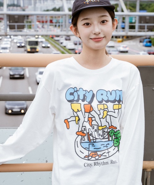 PR01.(ピーアールワン)の「BIG WAVE シティーラン Tシャツ (ロンT)(Tシャツ/カットソー・メンズ・オフホワイト・MEDIUM)」の18枚目の写真