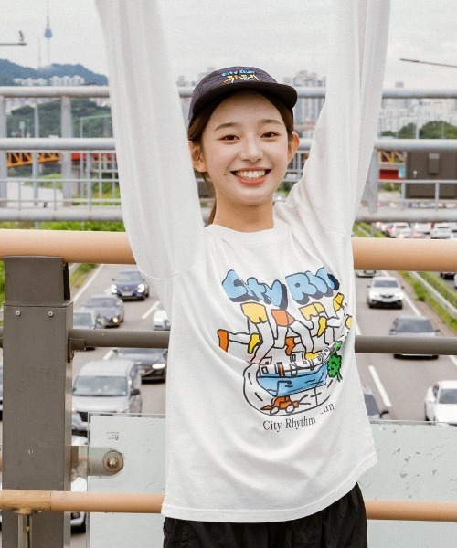 PR01.(ピーアールワン)の「BIG WAVE シティーラン Tシャツ (ロンT)(Tシャツ/カットソー・メンズ・オフホワイト・MEDIUM)」の20枚目の写真