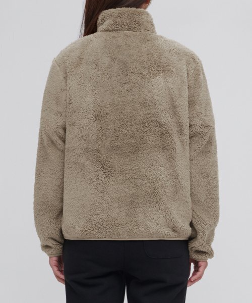 MUSINSA STANDARD WOMAN（ムシンサスタンダードウーマン）の「ウィメンズシャギーフリースジップアップジャケット[ダスティベージュ]（その他アウター・レディース・その他・SMALL/MEDIUM/LARGE）」の2枚目の写真