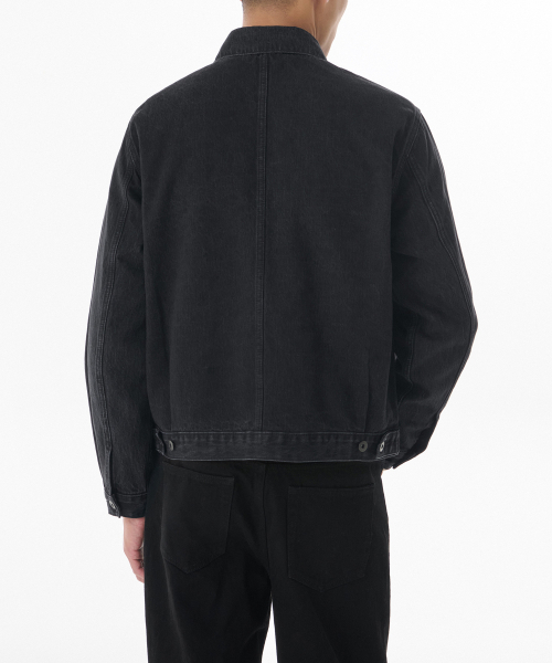 MUSINSA STANDARD（ムシンサスタンダード）の「デニムオフィサージャケット [ウォッシュドブラック]（デニムジャケット・メンズ・その他・MEDIUM/LARGE/X-LARGE/XX-LARGE）」の3枚目の写真