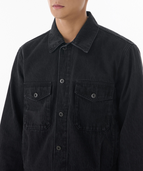 MUSINSA STANDARD（ムシンサスタンダード）の「デニムオフィサージャケット [ウォッシュドブラック]（デニムジャケット・メンズ・その他・MEDIUM/LARGE/X-LARGE/XX-LARGE）」の4枚目の写真
